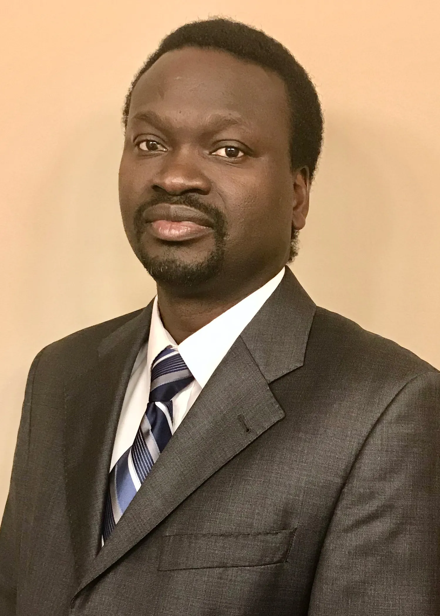 headshot of cerif correa