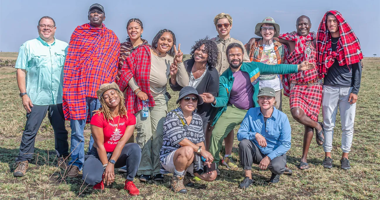 Student international group posing on the Mara